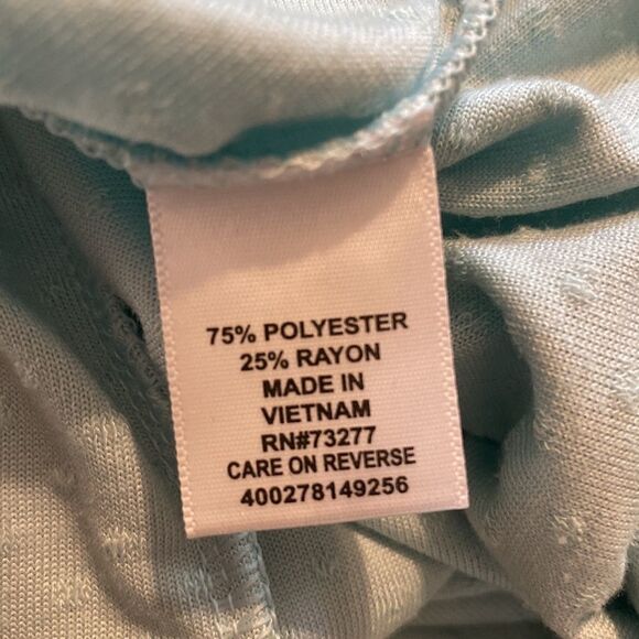 ELLE Women’s Sleeveless Shirt. Medium. Aqua green - Picture 6 of 6